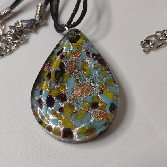 Set Of 3 Colorful Glass Teardrop Shaped Pendant Necklaces 20 Inches Long - Picture 2 of 15